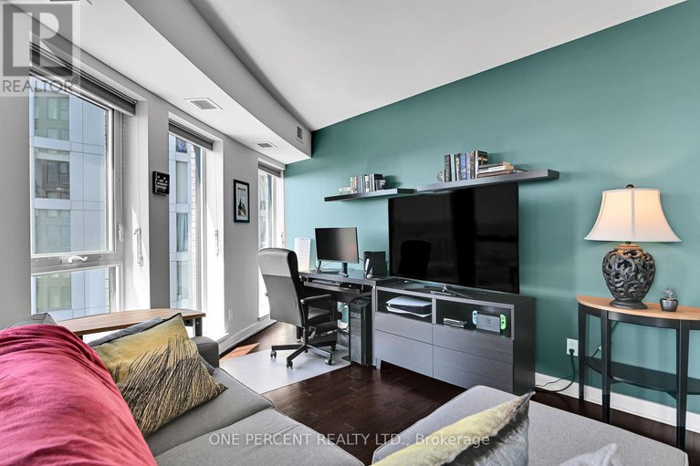 28549705/1905-40-nepean-street/ottawa-centre/ottawa/ontario/K2P0X5_14