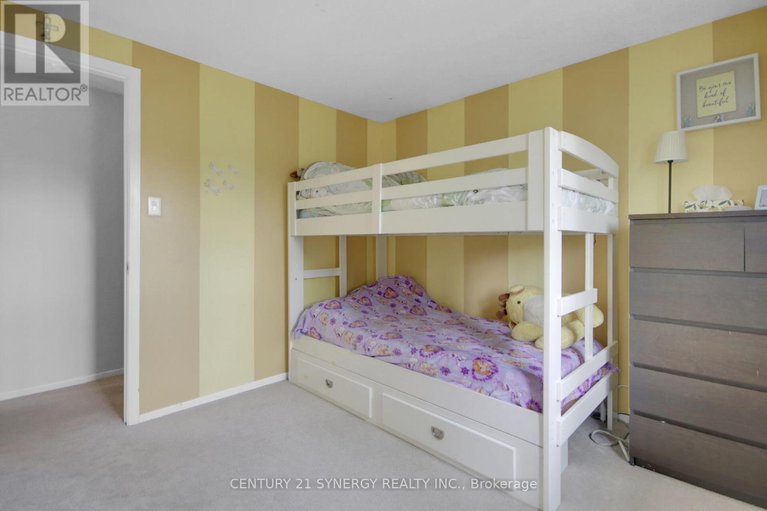28283837/19-seabrooke-drive/glencairnhazeldean/ottawa/ontario/K2L2H8_30