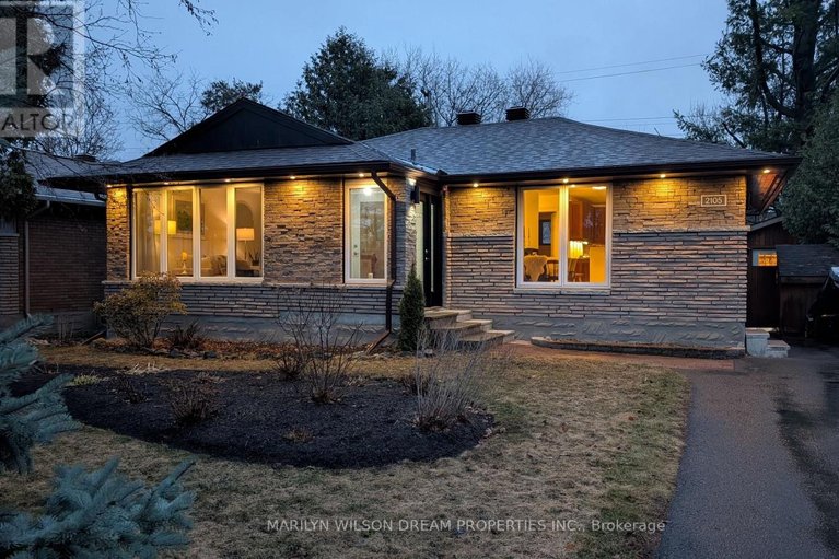 29599055/2105-bangor-street/elmvale-acresurbandale/ottawa/ontario/K1G2X6_7