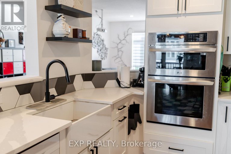 28562164/97-castle-glen-crescent/glencairnhazeldean/ottawa/ontario/K2L4G9_19