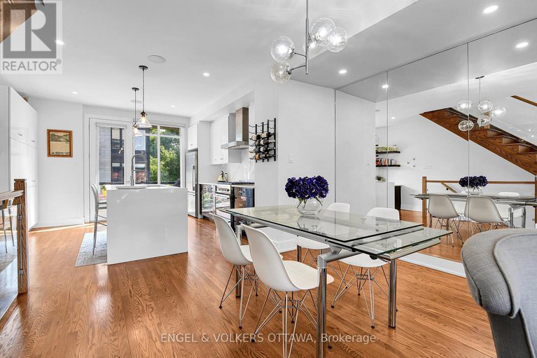 28835279/353e-booth-street/west-centre-town/ottawa/ontario/K1R7K1_13