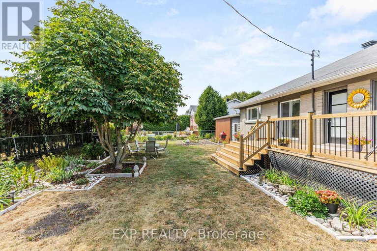 28804203/1502-farnsworth-avenue/alta-vista/ottawa/ontario/K1H7C3_43