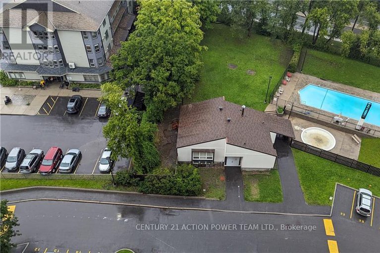28475189/707-915-elmsmere-road/beacon-hill-south/ottawa/ontario/K1J8H8_29