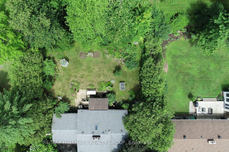 28588248/1307-fairway-drive/manotick-east-to-manotick-station/ottawa/ontario/K4M1B3_29