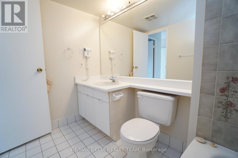 29444416/1506-545-st-laurent-boulevard/viscount-alexander-park/ottawa/ontario/K1K4H9_41