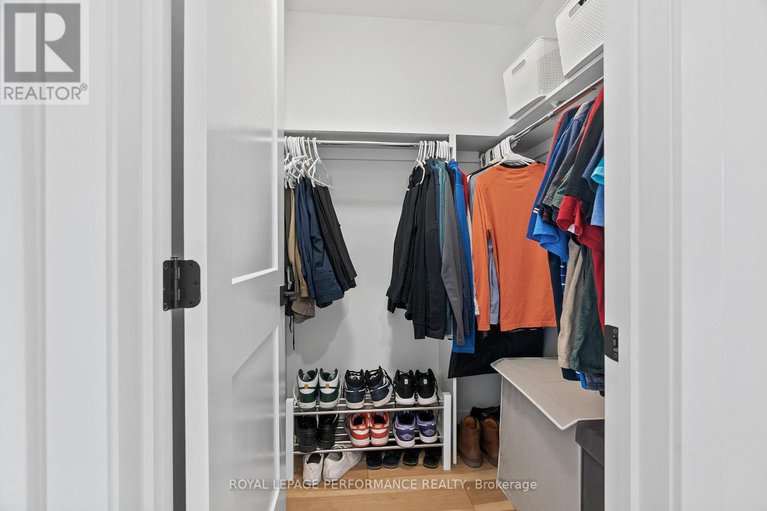 28543963/80-dagmar-avenue/vanier/ottawa/ontario/K1L5T4_25
