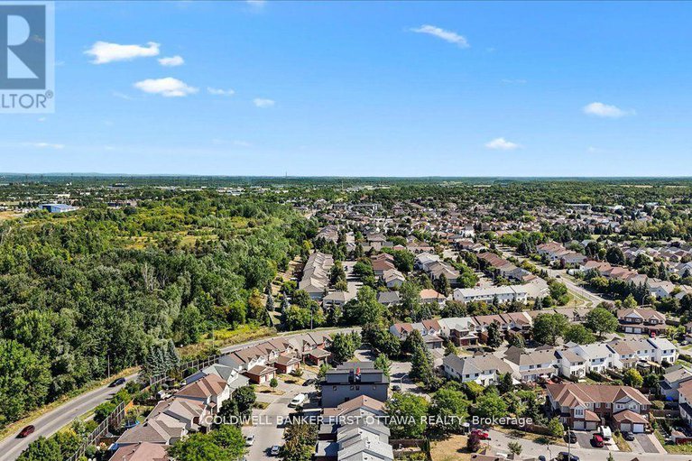 29179950/ab-22-inverkip-avenue/hunt-club-parkgreenboro/ottawa/ontario/K1T4B7_45