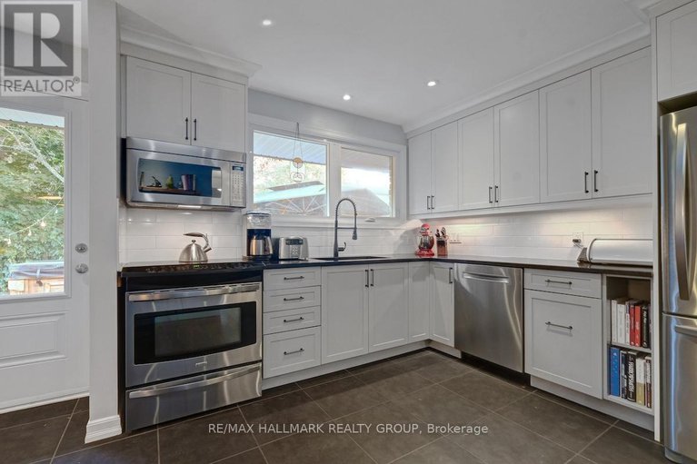28883249/599-duff-crescent/beacon-hill-north/ottawa/ontario/K1J7C6_16