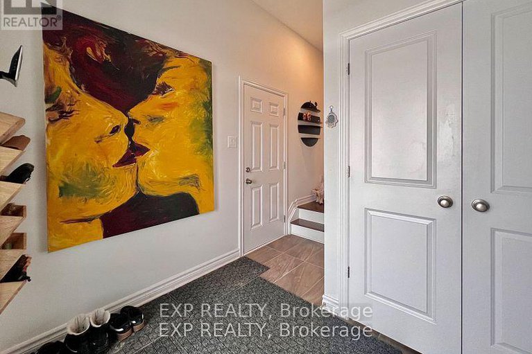 28505159/926-brian-good-avenue/riverside-southgloucester-glen/ottawa/ontario/K4M0N7_5