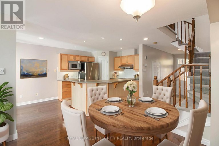 29036509/2080-melette-crescent/avalon-east/ottawa/ontario/K4A4X2_11