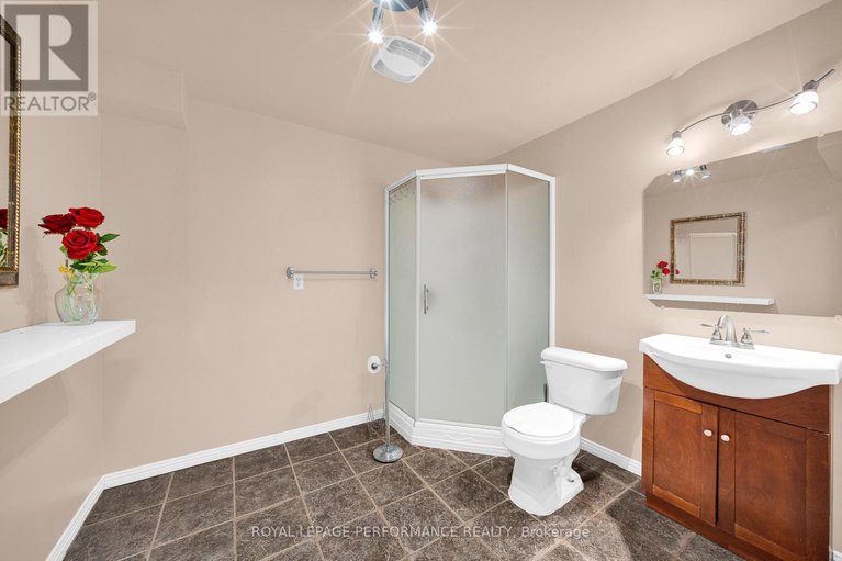 29608041/292-rustic-hills-crescent/springridgeeast-village/ottawa/ontario/K4A5A5_44