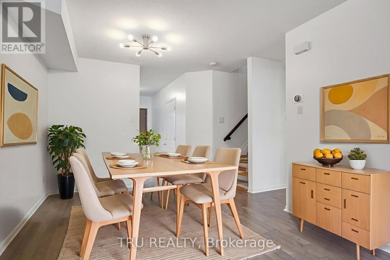 28416739/133-kinross-private/morgans-grantsouth-march/ottawa/ontario/K2K3P9_9