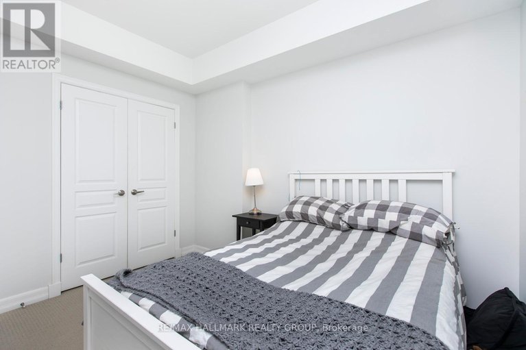 29527057/807-238-besserer-street/sandy-hill/ottawa/ontario/K1N6B1_19