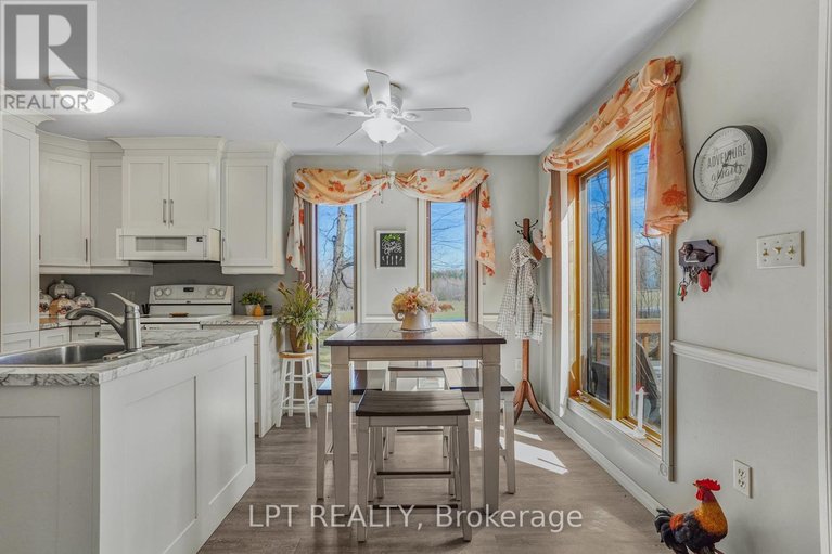 29678236/8180-gibbs-road/east-hawkesbury/ontario/K0B1M0_36