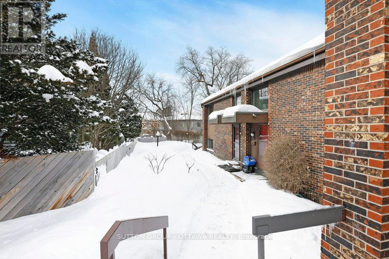 29362253/60-121-buell-street/westborohampton-park/ottawa/ontario/K1Z7E7_3