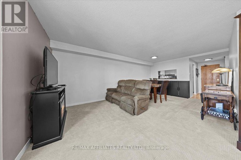 28525665/613-80-sandcastle-drive/leslie-park/ottawa/ontario/K2H9E7_30