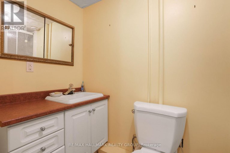 29109824/206-old-pakenham-road/fitzroy/ottawa/ontario/K0A1X0_36