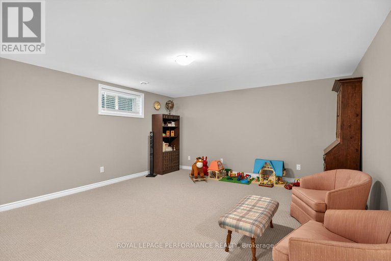 28914598/88-des-rails-street/town-of-rockland/clarence-rockland/ontario/K4K0K2_30