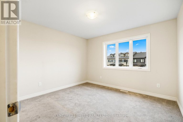 29043267/784-namur-street/embrun/russell/ontario/K0A1W0_30