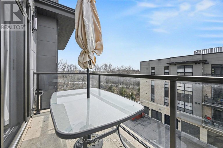 29542217/403-230-titanium-private/convent-glen-north/ottawa/ontario/K1C0C1_12