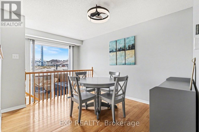 29486081/1513-demeter-street/fallingbrookgardenway-south/ottawa/ontario/K4A5C6_14