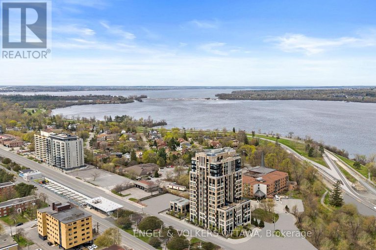 29210045/102-75-cleary-avenue/woodroffe/ottawa/ontario/K2A1R8_20