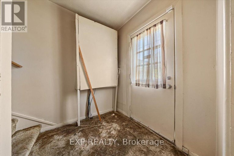 28650137/198-hinchey-avenue/mechanicsville/ottawa/ontario/K1Y1L7_4