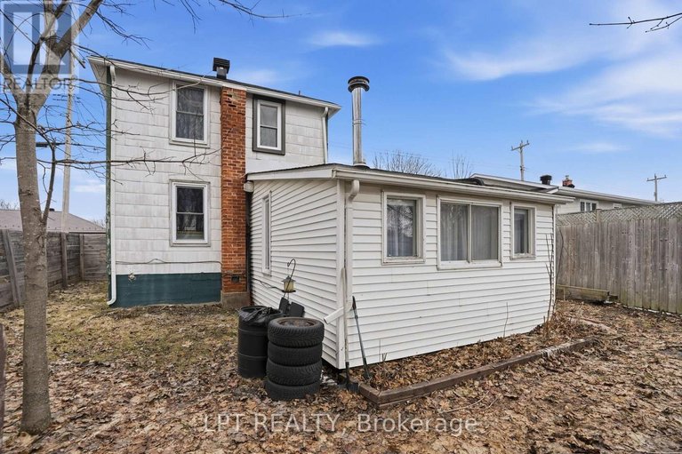 29572535/46-mill-street/vankleek-hill/champlain/ontario/K0B1R0_26