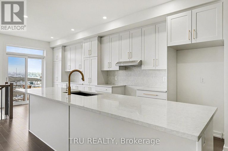 29132293/1144-cope-drive/stittsville-south/ottawa/ontario/K2S3C3_11