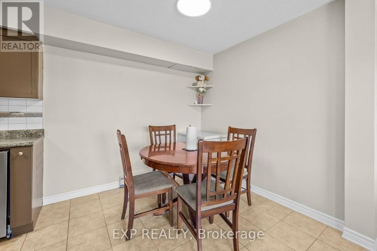 29657296/i-5-banner-road/sheahan-estatestrend-village/ottawa/ontario/K2H8T3_8