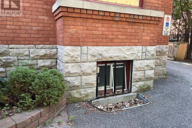 29013248/312-daly-avenue/sandy-hill/ottawa/ontario/K1N6G7_30