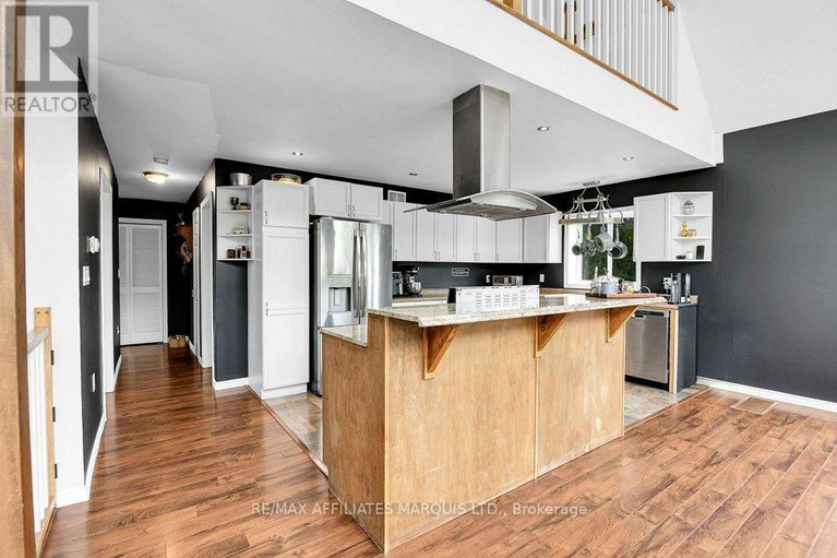 28879635/35-nevada-street/moose-creek/north-stormont/ontario/K0C1W0_17