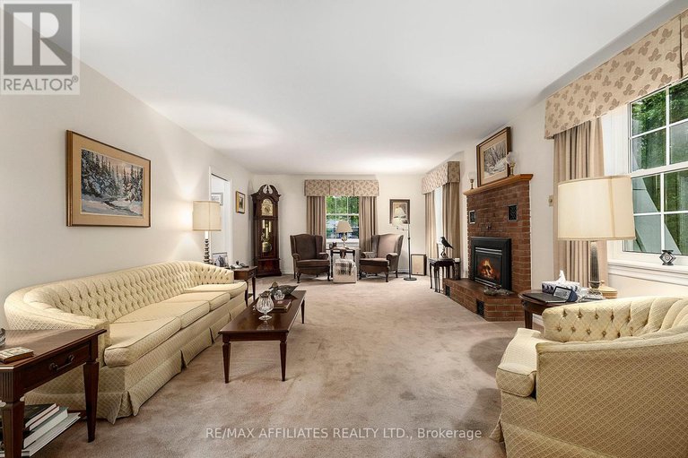 28549907/249-bracken-avenue/drummondnorth-elmsley-north-elmsley-twp/drummondnorth-elmsley/ontario/K7A4S4_12