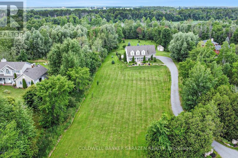 28589212/8289-rodney-farm-drive/osgoode-twp-north-of-reg-rd-6/ottawa/ontario/K0A2P0_44