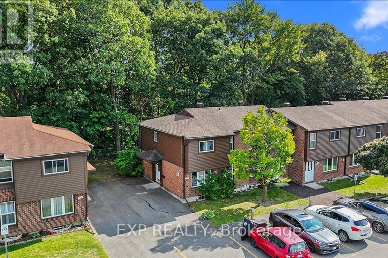 29220422/3166-stockton-drive/blossom-parkkemp-parkfindlay-creek/ottawa/ontario/K1T1S1_41