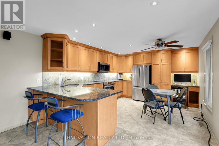 29139747/152-burnetts-grove-circle/pheasant-run/ottawa/ontario/K2J1S9_15