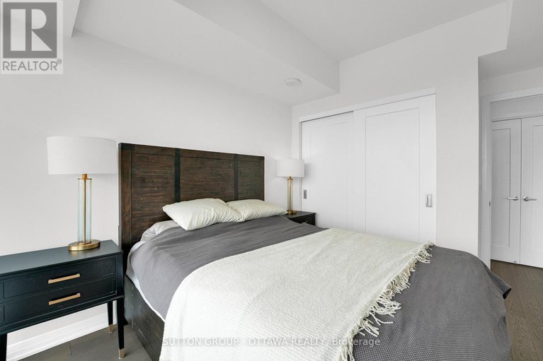 28481288/3406-805-carling-avenue/west-centre-town/ottawa/ontario/K1S5W9_24