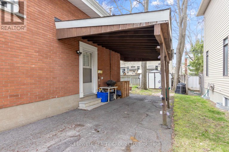 28279892/844-norton-avenue/queensway-terrace-north/ottawa/ontario/K2B5P6_3