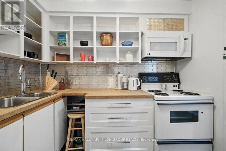 28745309/1503-505-st-laurent-boulevard/viscount-alexander-park/ottawa/ontario/K1K3X4_4