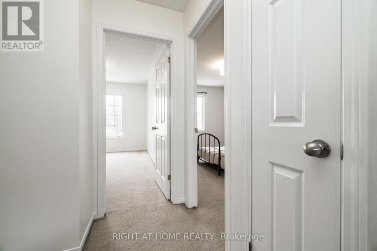 29371713/59-scampton-drive/morgans-grantsouth-march/ottawa/ontario/K2W1E7_24