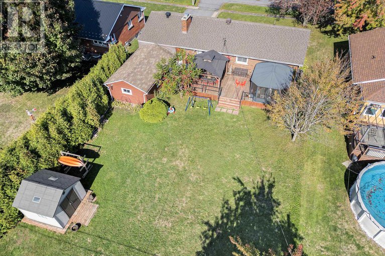 28983039/70-st-lawrence-street/ingleside/south-stormont/ontario/K0C1M0_34