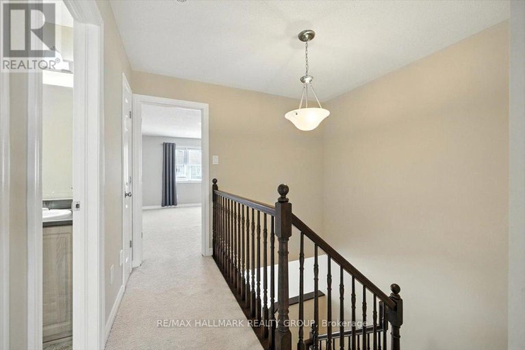 28627061/226-gerry-lalonde-drive/avalon-west/ottawa/ontario/K4A0W6_18