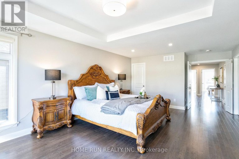 28910385/82-michael-stoqua-street/cfb-rockcliffe-and-area/ottawa/ontario/K1K5A2_25