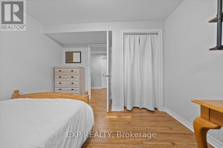 29596534/4-bobcat-way/stittsville-south/ottawa/ontario/K2S1P3_32