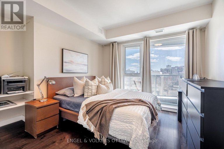 28860851/707-40-nepean-street/ottawa-centre/ottawa/ontario/K2P0X5_12