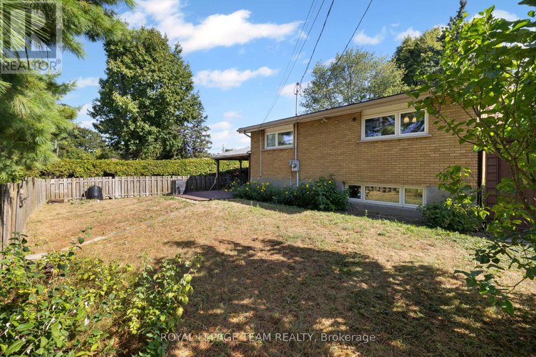 28874346/660-sandra-avenue/elmvale-acres/ottawa/ontario/K1G2Z8_26