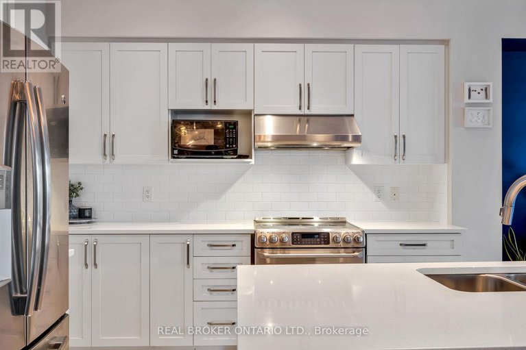 29571545/291-shinleaf-crescent/mer-bleuebradley-estatesanderson-park/ottawa/ontario/K1W0J2_12