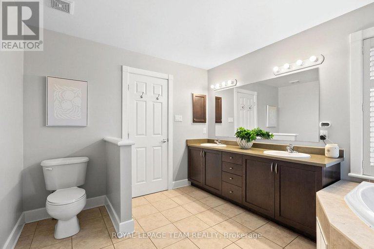 28868427/165-bonnyley-crescent/north-grenville-twp-kemptville-south/north-grenville/ontario/K0G1J0_25