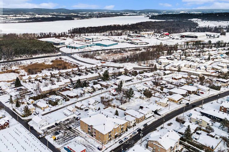 29229711/208-1026-laurier-street/town-of-rockland/clarence-rockland/ontario/K4K1V6_25