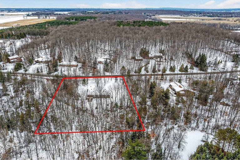 29543009/1625-royal-orchard-drive/cumberland-estates/ottawa/ontario/K4C1A9_2